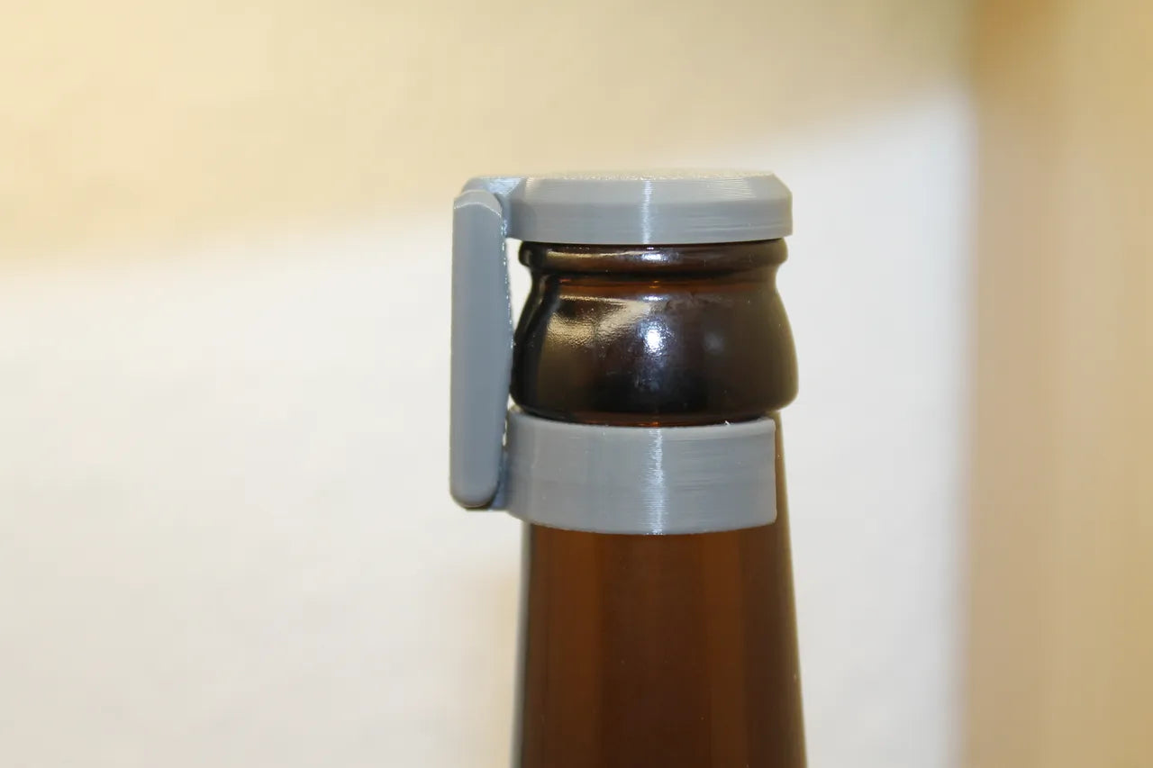 Hinged lid 3 PCS for beer bottle - Plastic Caps for Bottle