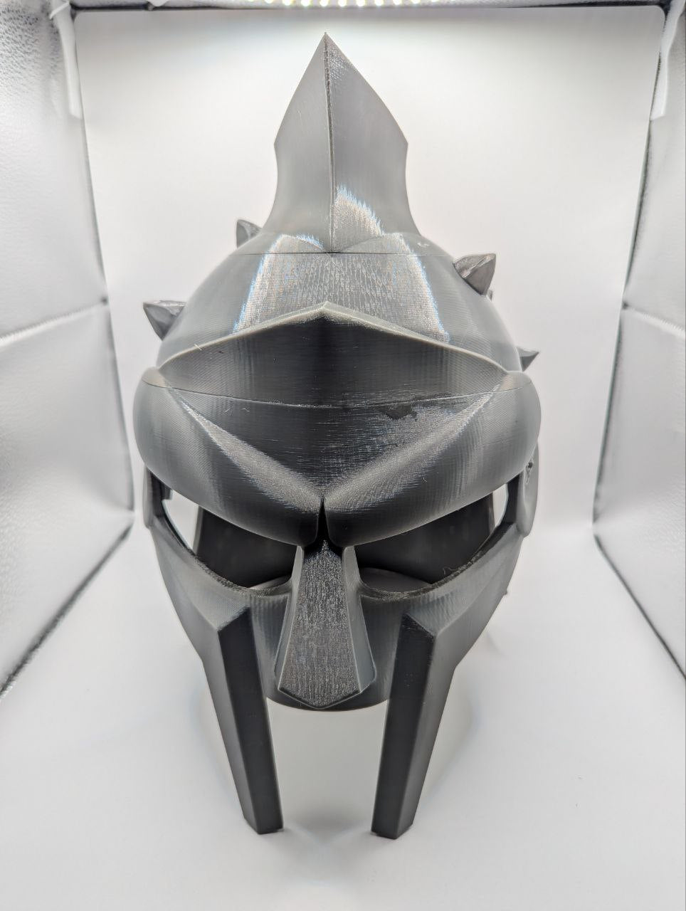 Gladiator Maximus Helmet - Spartan Plastic Helmet for Halloween Cosplay Costume