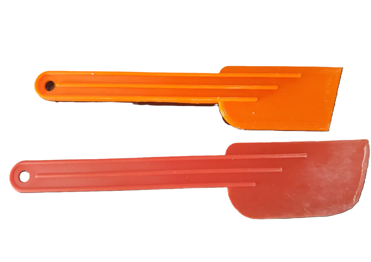 Kitchen Spatula - Plastic Spatula - 16cm Length - Easy To Use - Durable