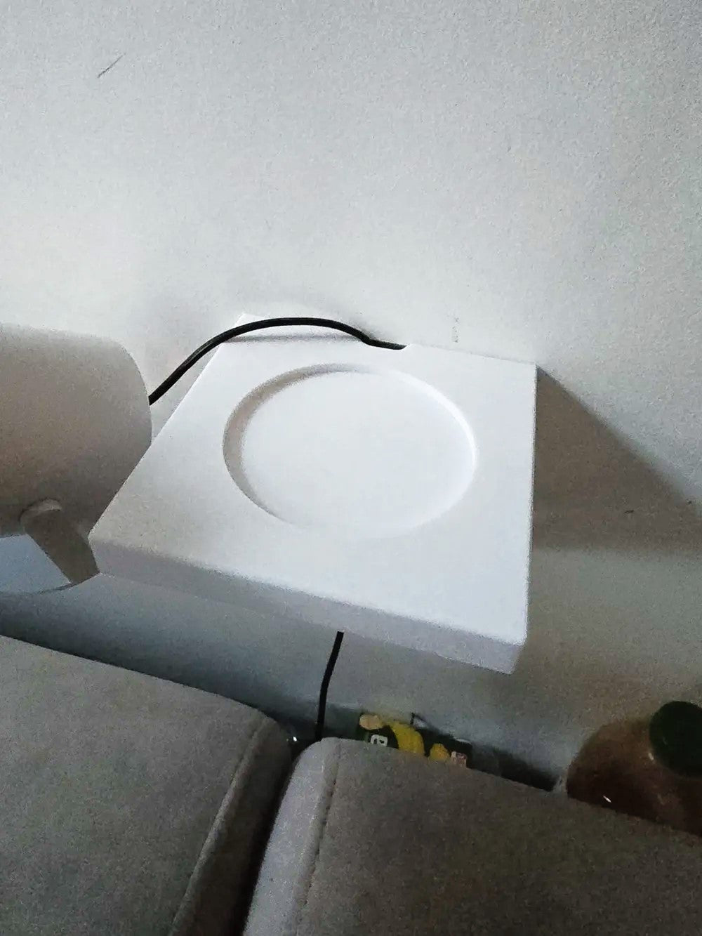 Wall Shelf for Projector Holder – Compatible with Magcubic and Similar Devices