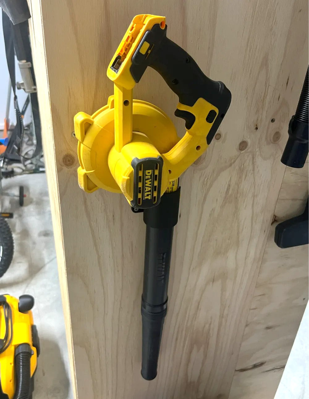DeWalt DCE100 20V, 18V Blower Wall Mount – Secure Plastic Holder for Compact
