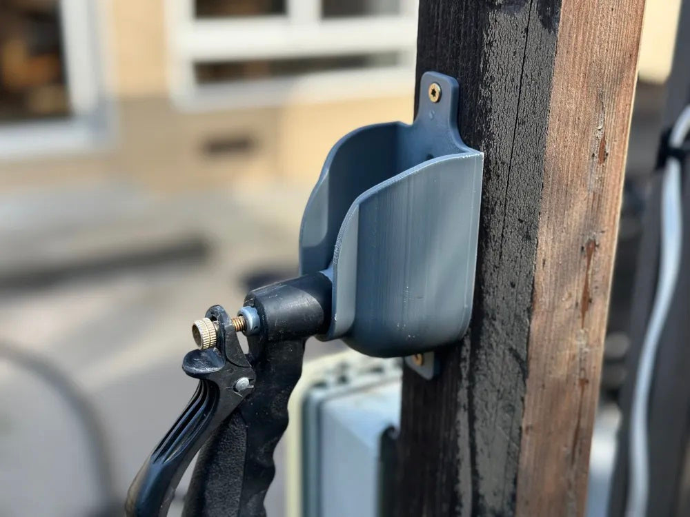 Hose Nozzle Garden Sprayer Holder – Wall Mount Storage Solution