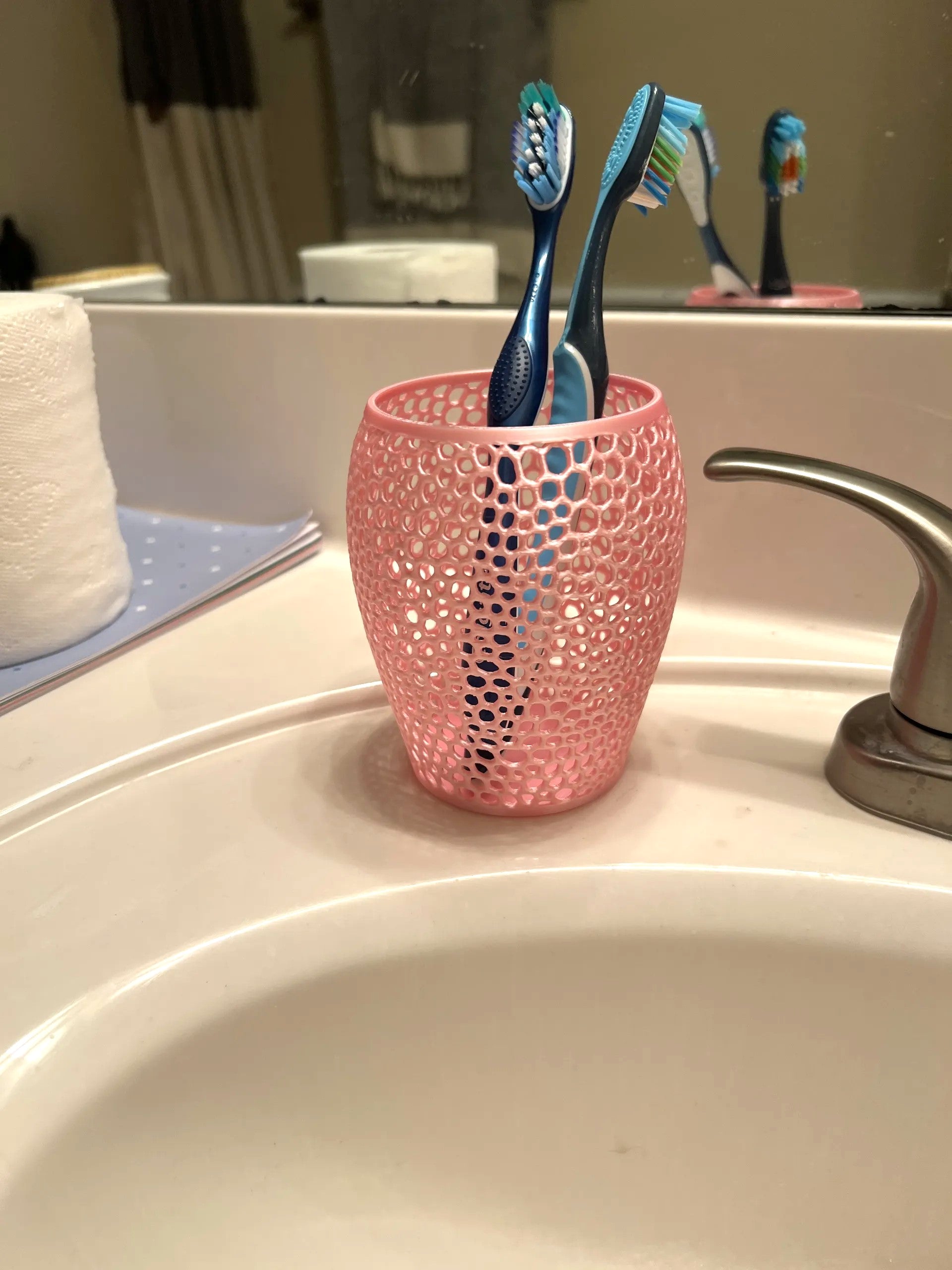 Toothbrush Holder Vornoi Plastic Cups - Reusable Dishwasher Safe Organizer