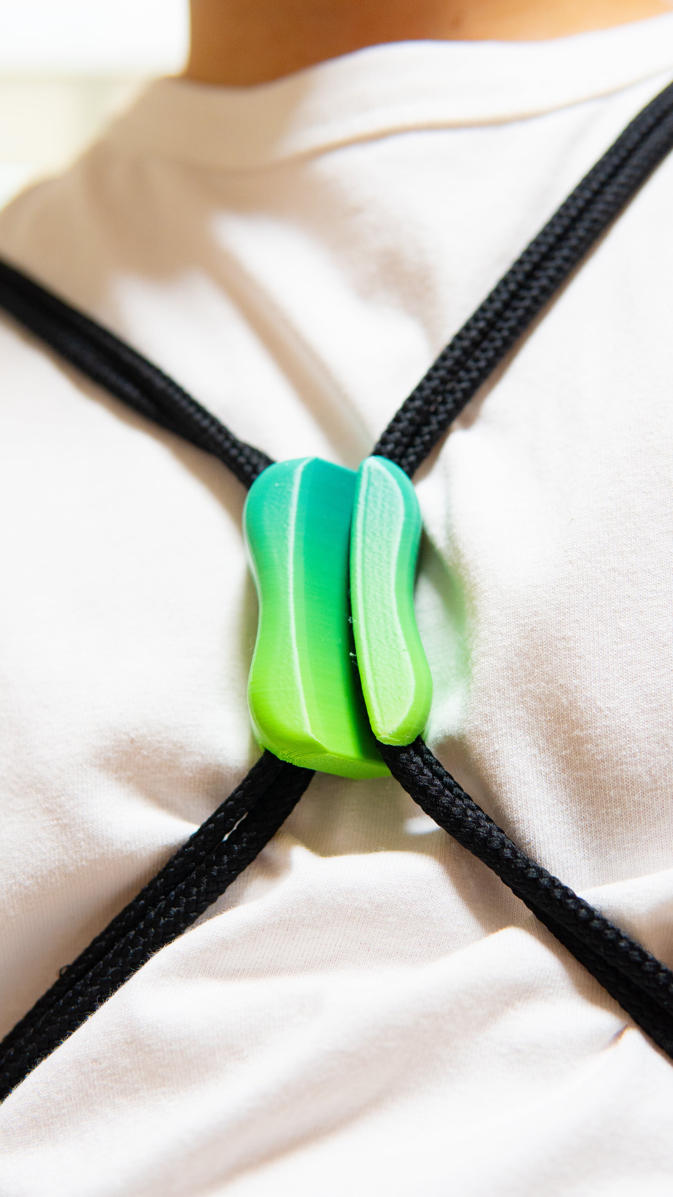 String Bag Anti-Slip Hooks - 2 Pcs Secure Your Bags with Durable Plastic Hooks