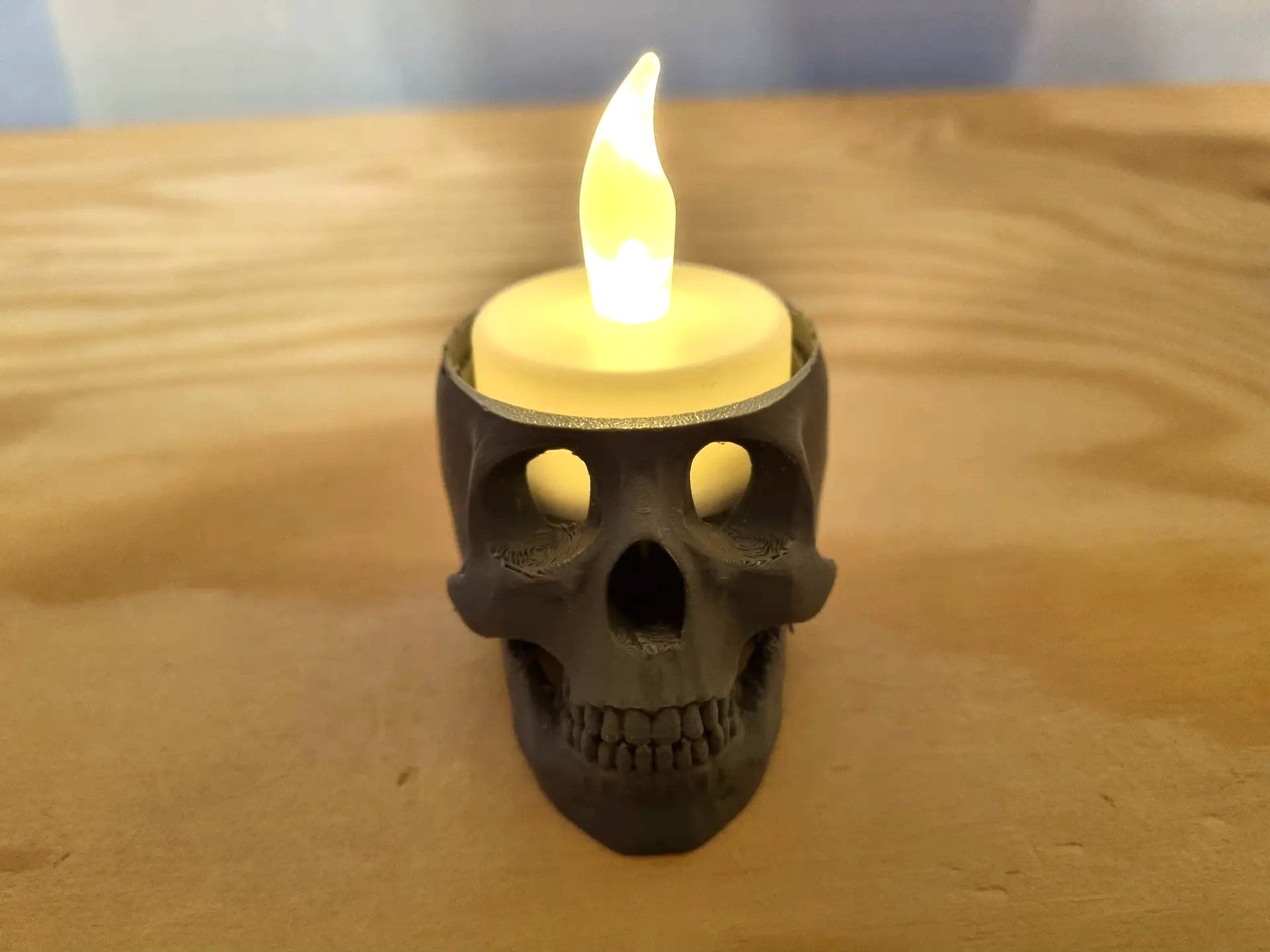Skull Candle Tealight Holder - Halloween Spooky Skull (Tea Lights not included)