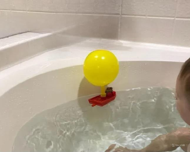 Balloon Lego Boat for Bath or Pool - Fun Floating Toy for Kids in Bathtub & Pool